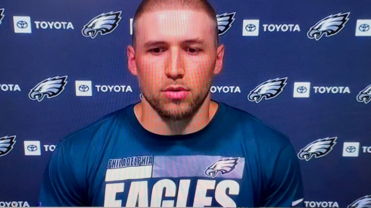 Eagles LB coach Nick Rallis